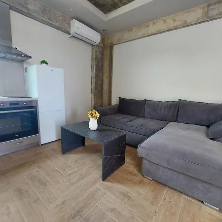 Apartament Kochylari *